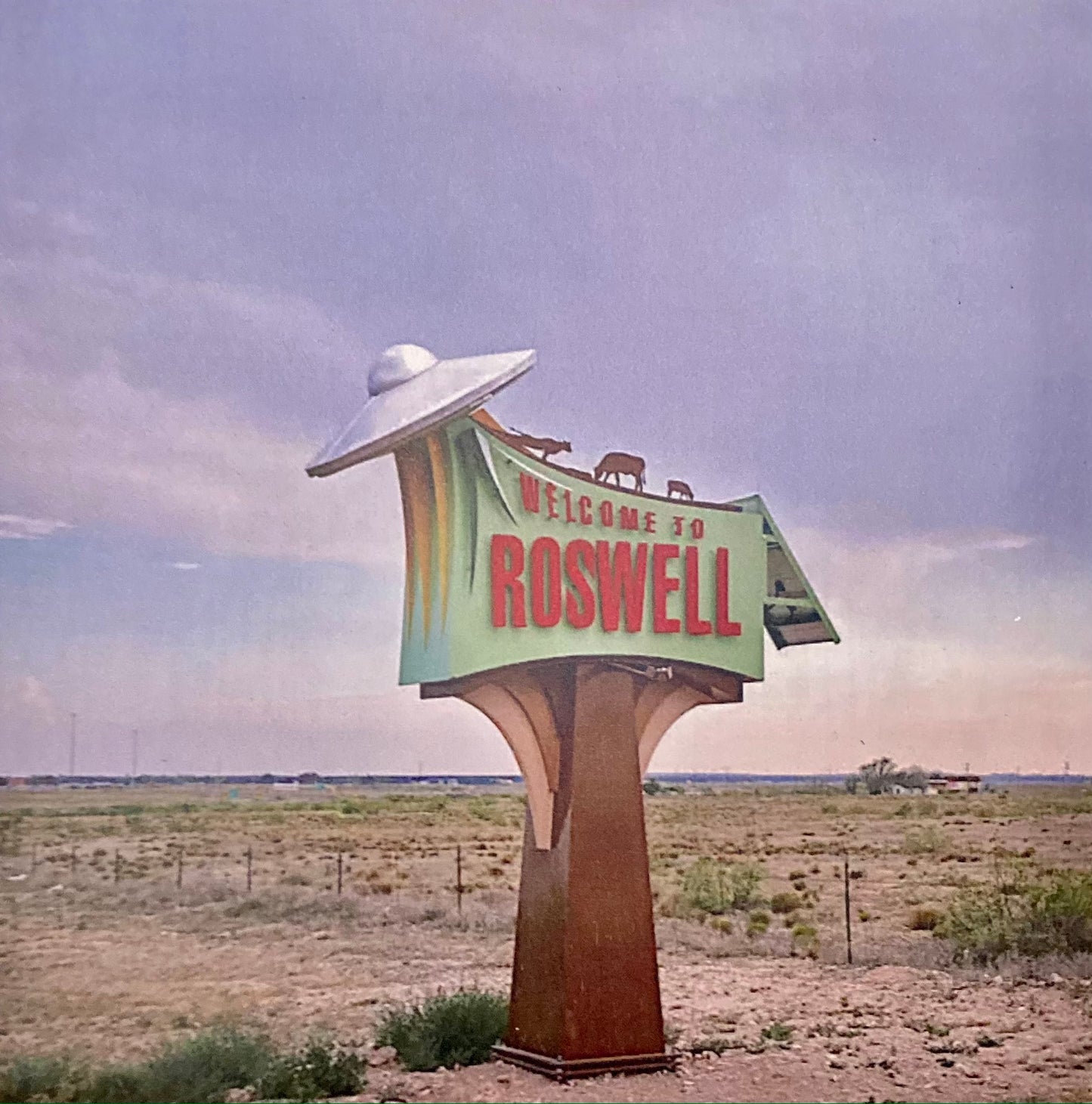 Welcome Tourists, Roswell