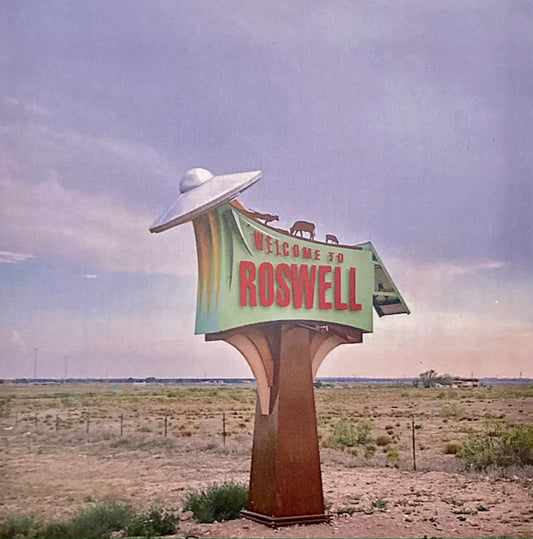 Welcome Tourists, Roswell