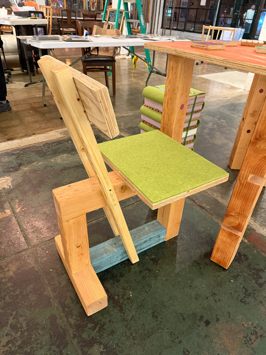 Ingrain: Chair B (Pure Green)