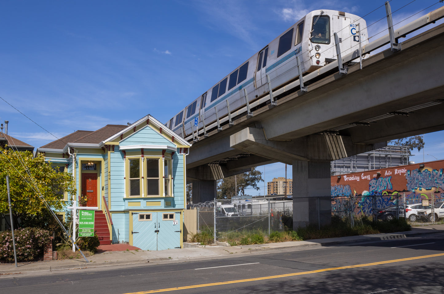 home /hōm/ (Near Bart)