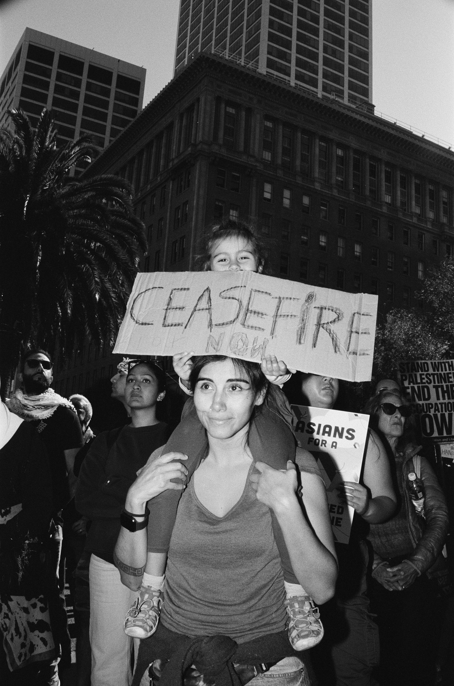 Mother & Daughter Call for Ceasefire