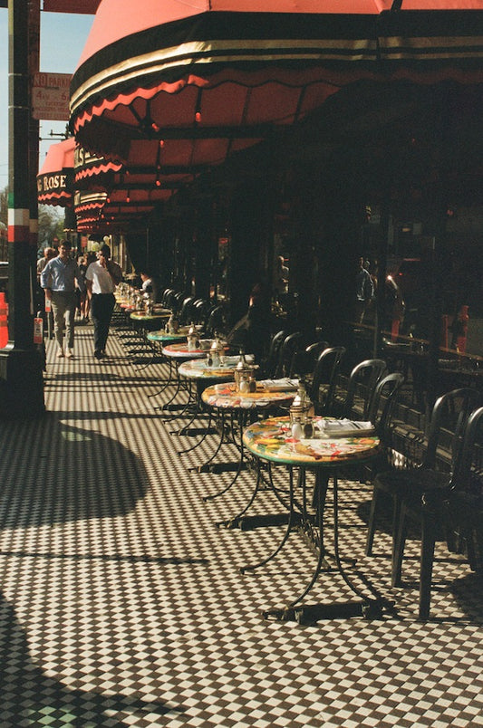 San Francisco to the People: A la parisienne