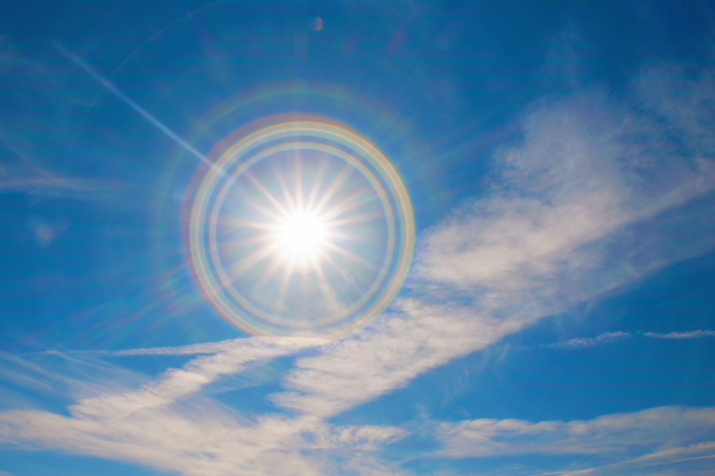 Rainwo Sun Halo from Iceland